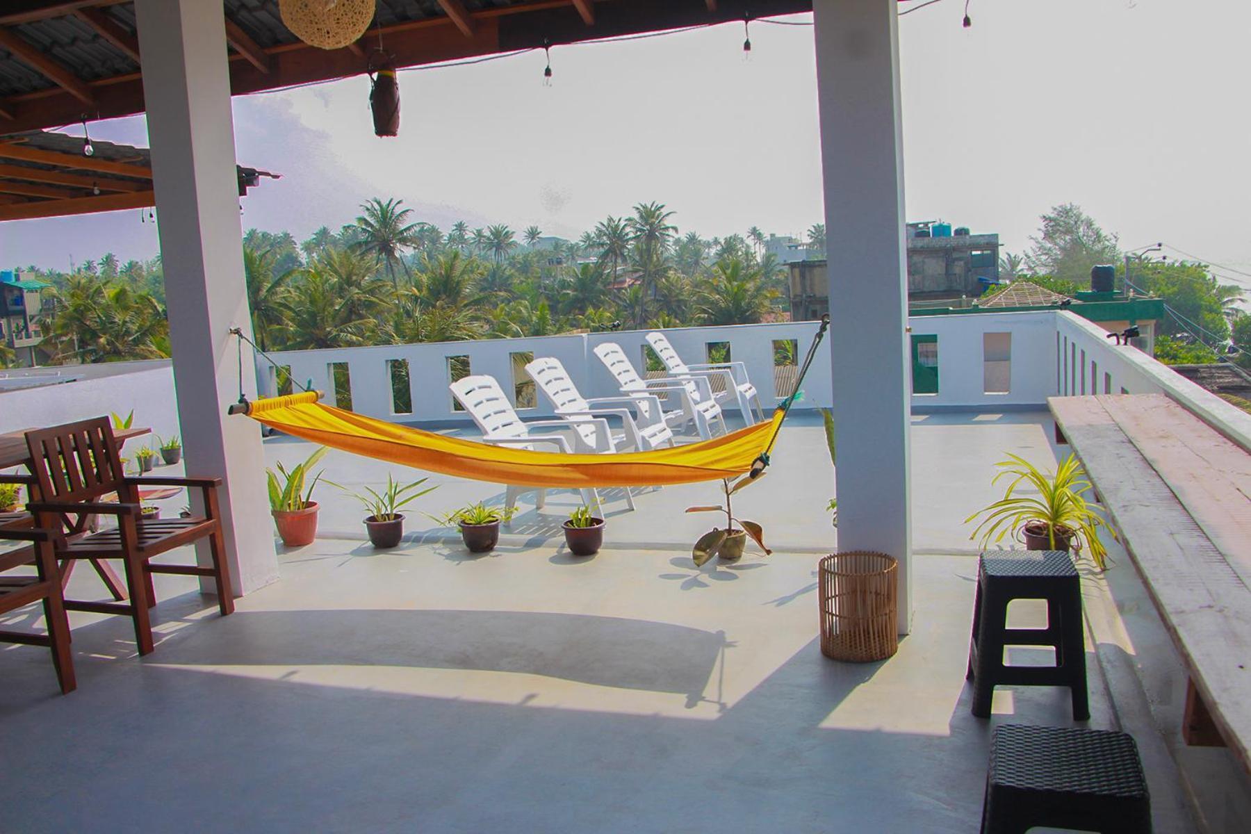 Shehara Sun Surf Lodge Midigama Exterior photo