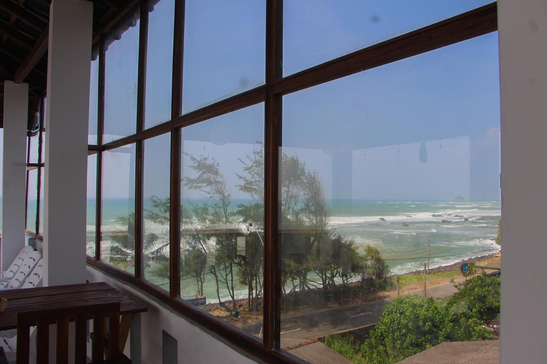 Shehara Sun Surf Lodge Midigama Exterior photo